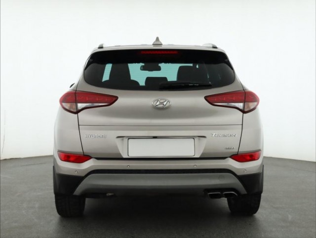 Hyundai Tucson  1.6 T-GDI Trikolor
