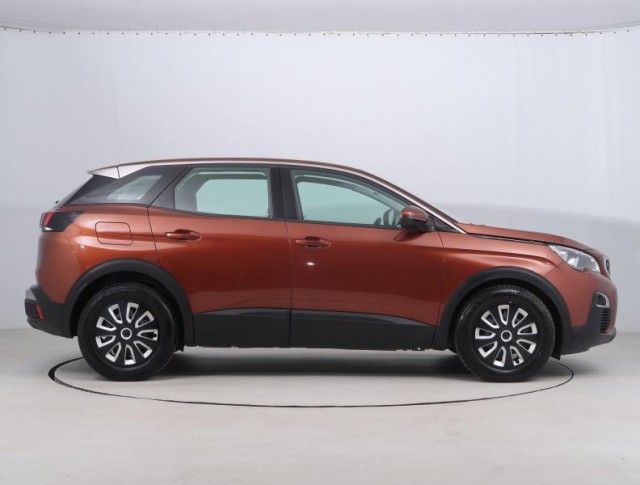 Peugeot 3008  1.2 PureTech 