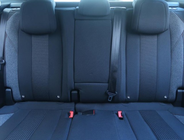 Peugeot 3008  1.2 PureTech 