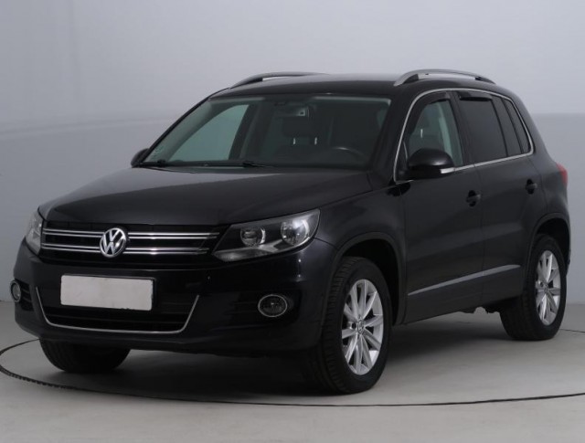 Volkswagen Tiguan  2.0 TDI 