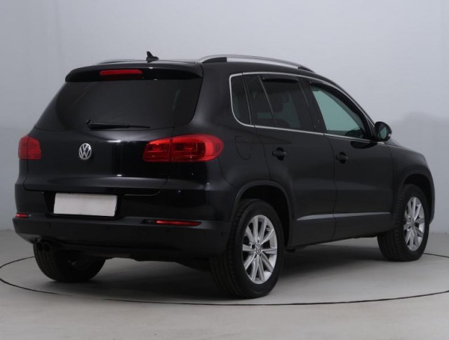 Volkswagen Tiguan  2.0 TDI 