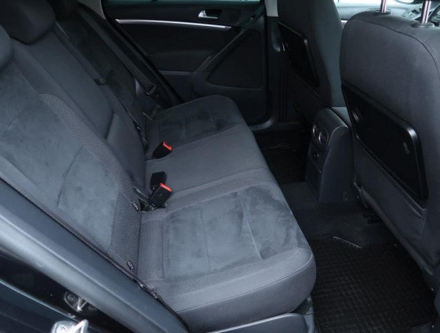 Volkswagen Tiguan  2.0 TDI 