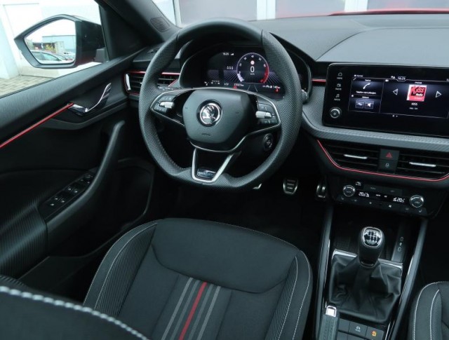 Škoda Kamiq  1.5 TSI Monte Carlo