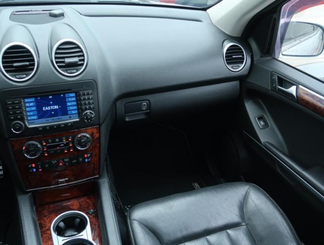 Mercedes-Benz ML  ML 420 CDI 