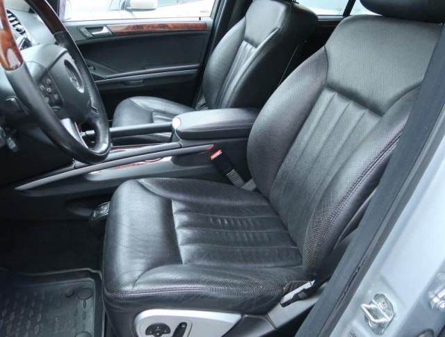 Mercedes-Benz ML  ML 420 CDI 