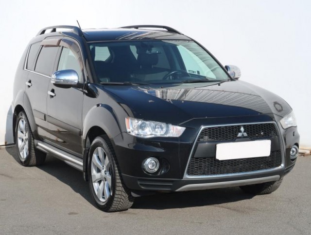 Mitsubishi Outlander  2.2 DI-D 