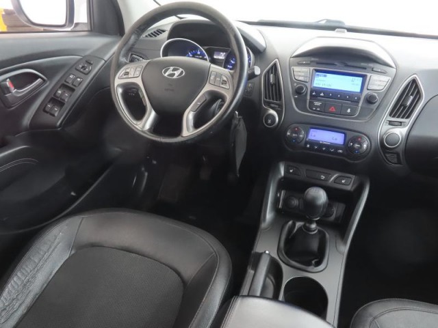 Hyundai ix35  1.7 CRDi Trikolor