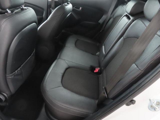 Hyundai ix35  1.7 CRDi Trikolor