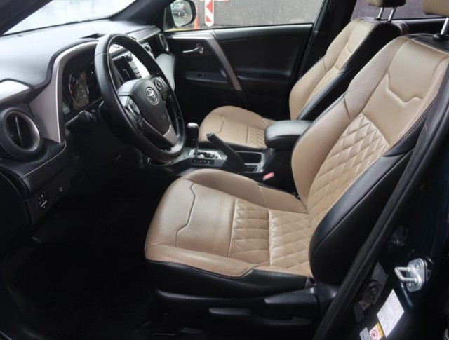 Toyota RAV 4  2.5 Hybrid Selection