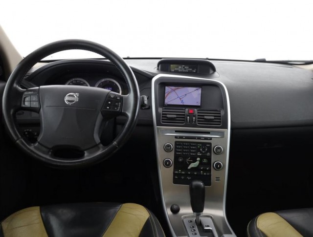 Volvo XC60  D5 Momentum