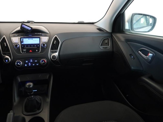 Hyundai ix35  1.6 GDI 