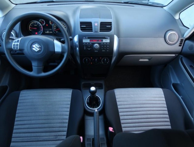 Suzuki SX4  1.6 VVT 