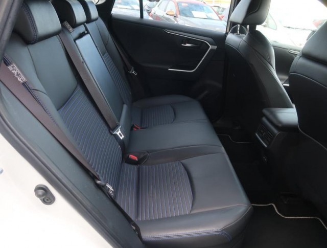 Toyota RAV 4  2.5 Hybrid Selection