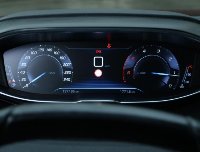 Peugeot 3008  1.5 BlueHDi Active