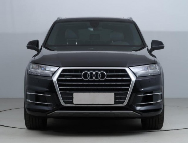 Audi Q7  50 TDI S-Line