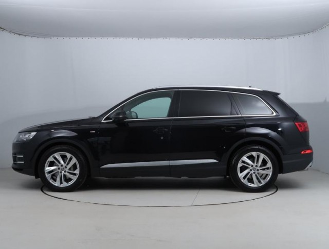 Audi Q7  50 TDI S-Line