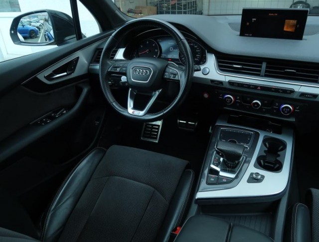 Audi Q7  50 TDI S-Line