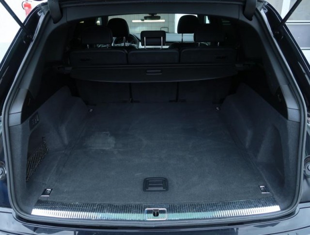 Audi Q7  50 TDI S-Line