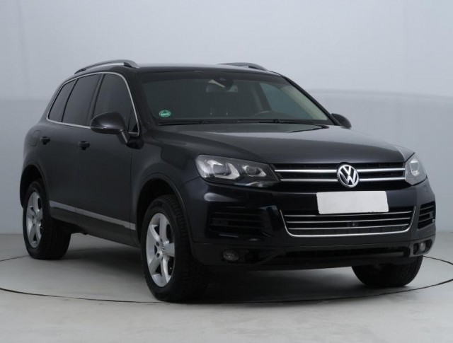 Volkswagen Touareg  3.0 TDI 
