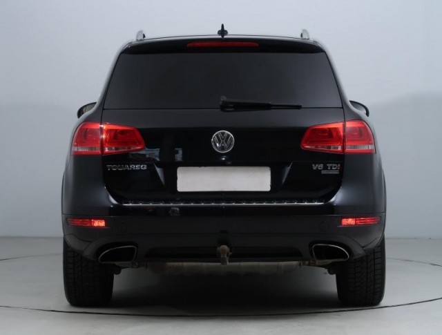 Volkswagen Touareg  3.0 TDI 
