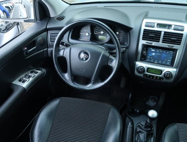 Kia Sportage  2.0 CRDi 
