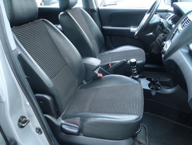 Kia Sportage  2.0 CRDi 