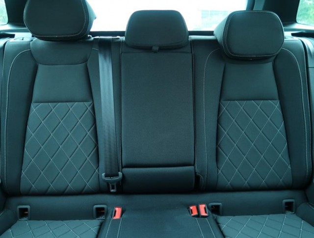 Škoda Karoq  2.0 TDI Sportline