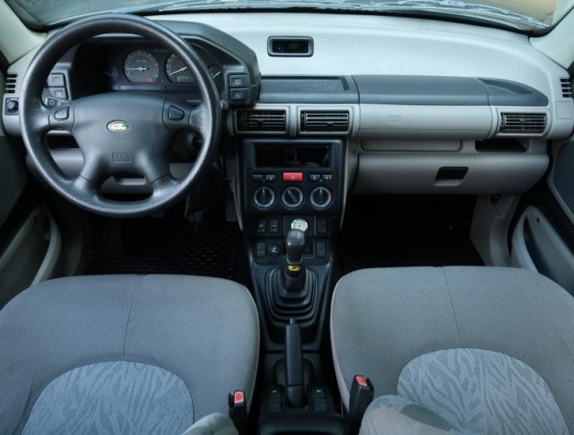 Land Rover Freelander  2.0 TD4 