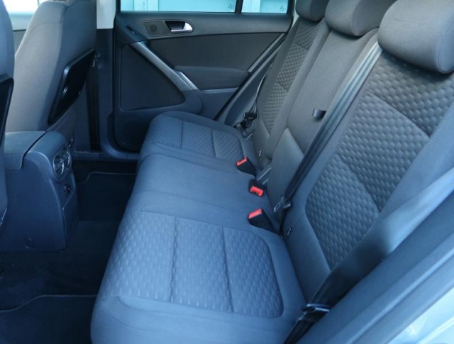 Volkswagen Tiguan  2.0 TDI 