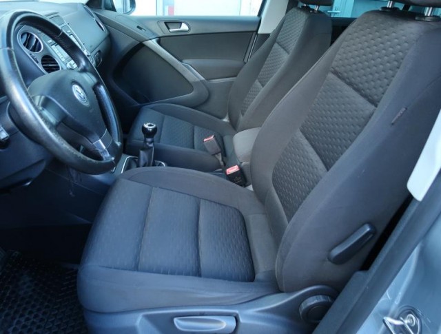 Volkswagen Tiguan  2.0 TDI 