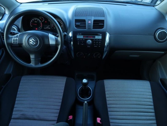 Suzuki SX4  1.6 VVT GL/AC