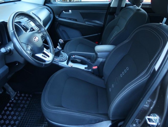 Kia Sportage  1.6 GDI 