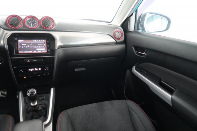 Suzuki Vitara  1.4 BoosterJet 