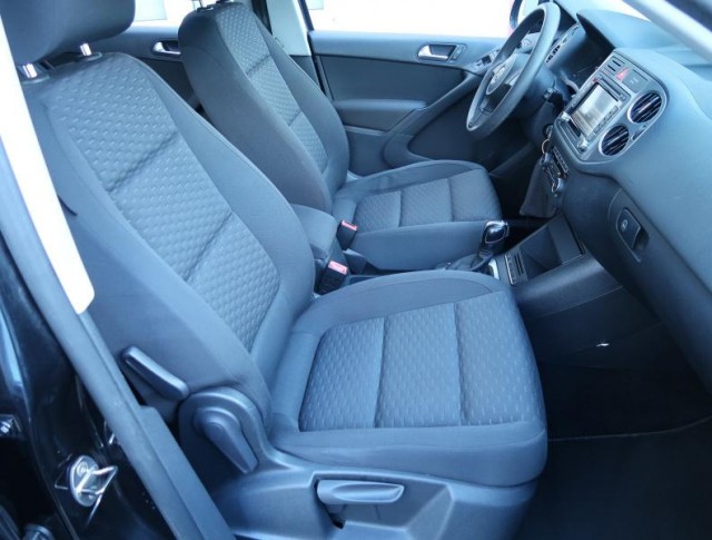 Volkswagen Tiguan  2.0 TDI 