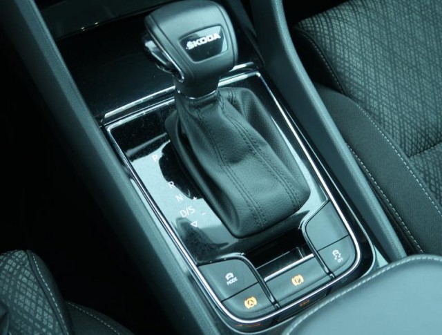 Škoda Karoq  1.5 TSI Style
