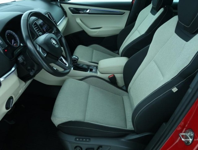 Škoda Karoq  1.5 TSI Style