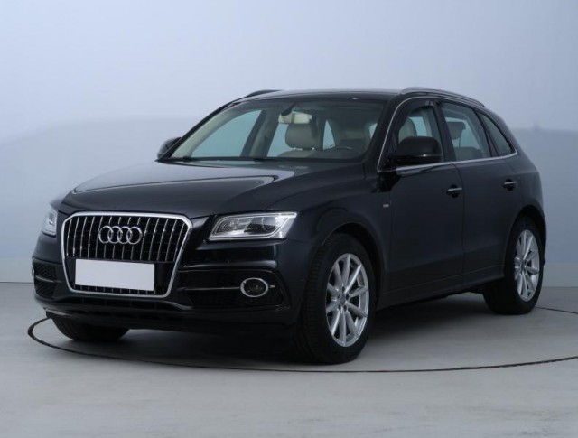 Audi Q5  2.0 TDI 