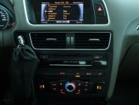 Audi Q5  2.0 TDI 