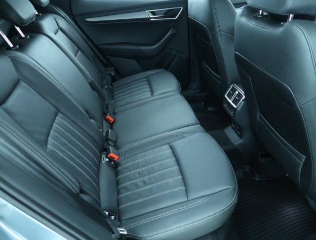 Škoda Karoq  1.6 TDI Style Plus