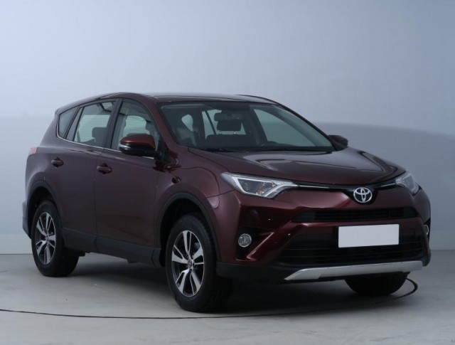 Toyota RAV 4  2.0 D-4D Active