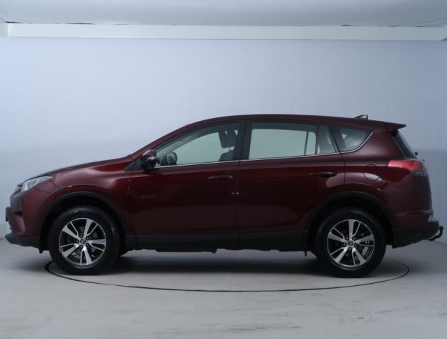 Toyota RAV 4  2.0 D-4D Active