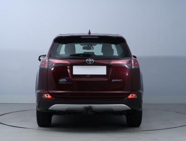 Toyota RAV 4  2.0 D-4D Active