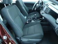 Toyota RAV 4  2.0 D-4D Active
