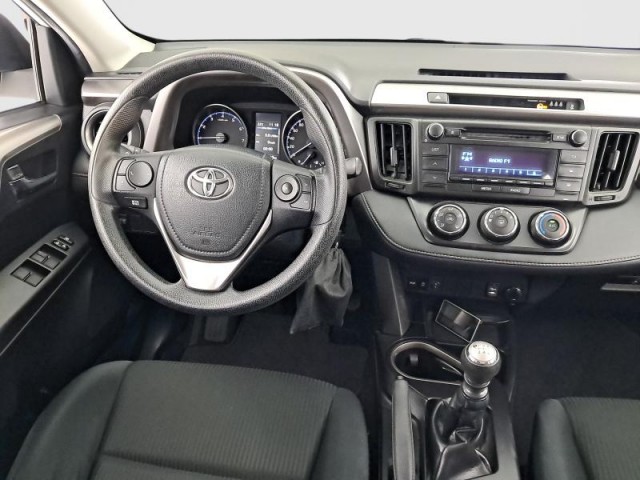 Toyota RAV 4  2.0 VVT-i Active
