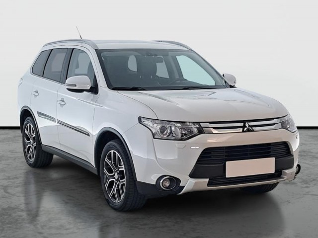 Mitsubishi Outlander  2.2 DI-D 