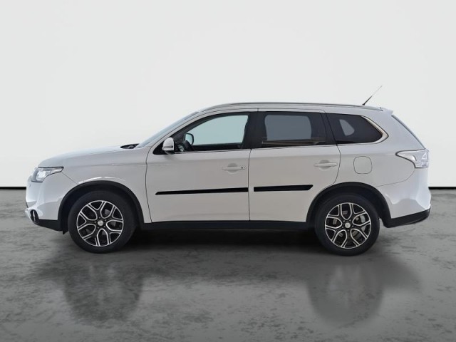 Mitsubishi Outlander  2.2 DI-D 
