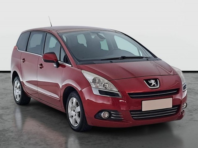 Peugeot 5008  1.6 HDi 
