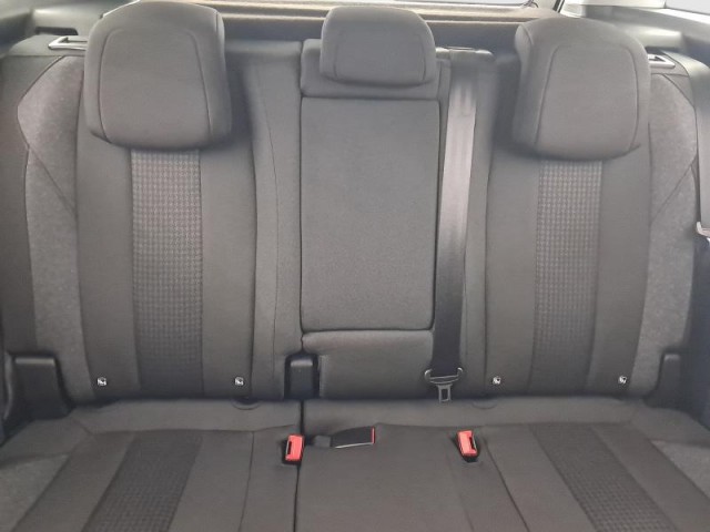 Peugeot 3008  1.5 BlueHDi 