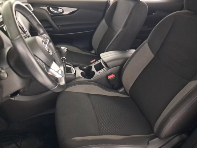 Nissan Qashqai  1.3 DIG-T 