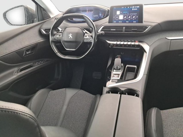 Peugeot 5008  PureTech 180 